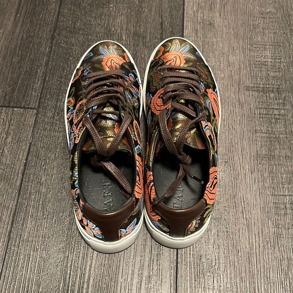 Taft Brown Floral Sneakers